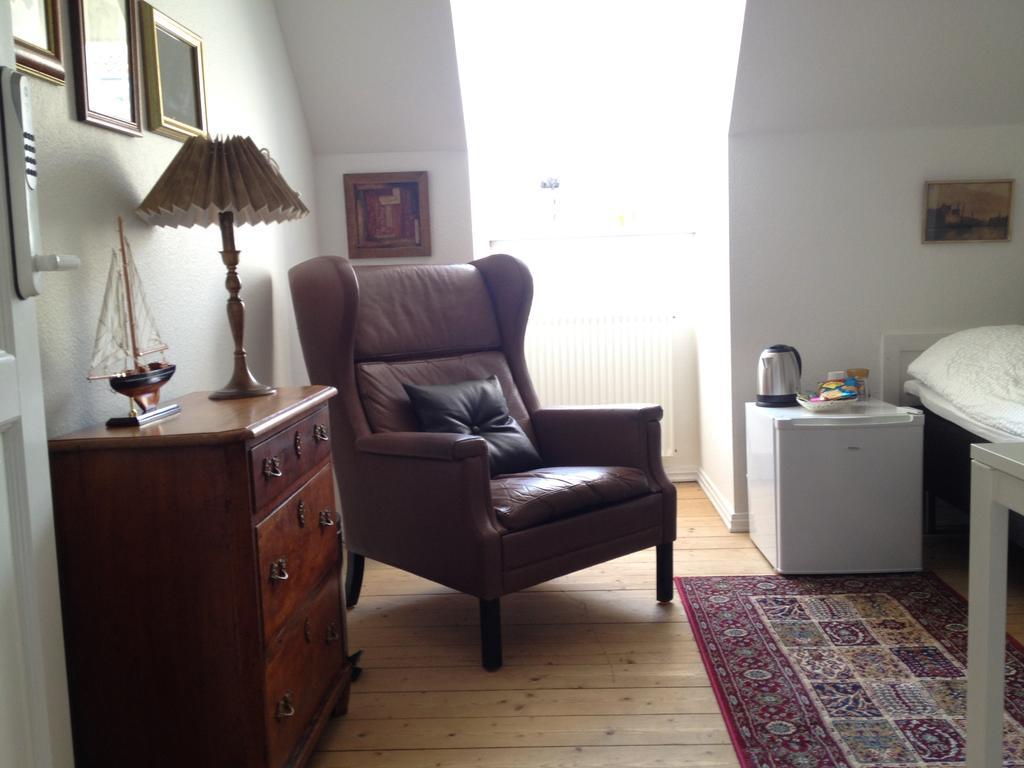 Sweethome Guesthouse Esbjerg Oda fotoğraf